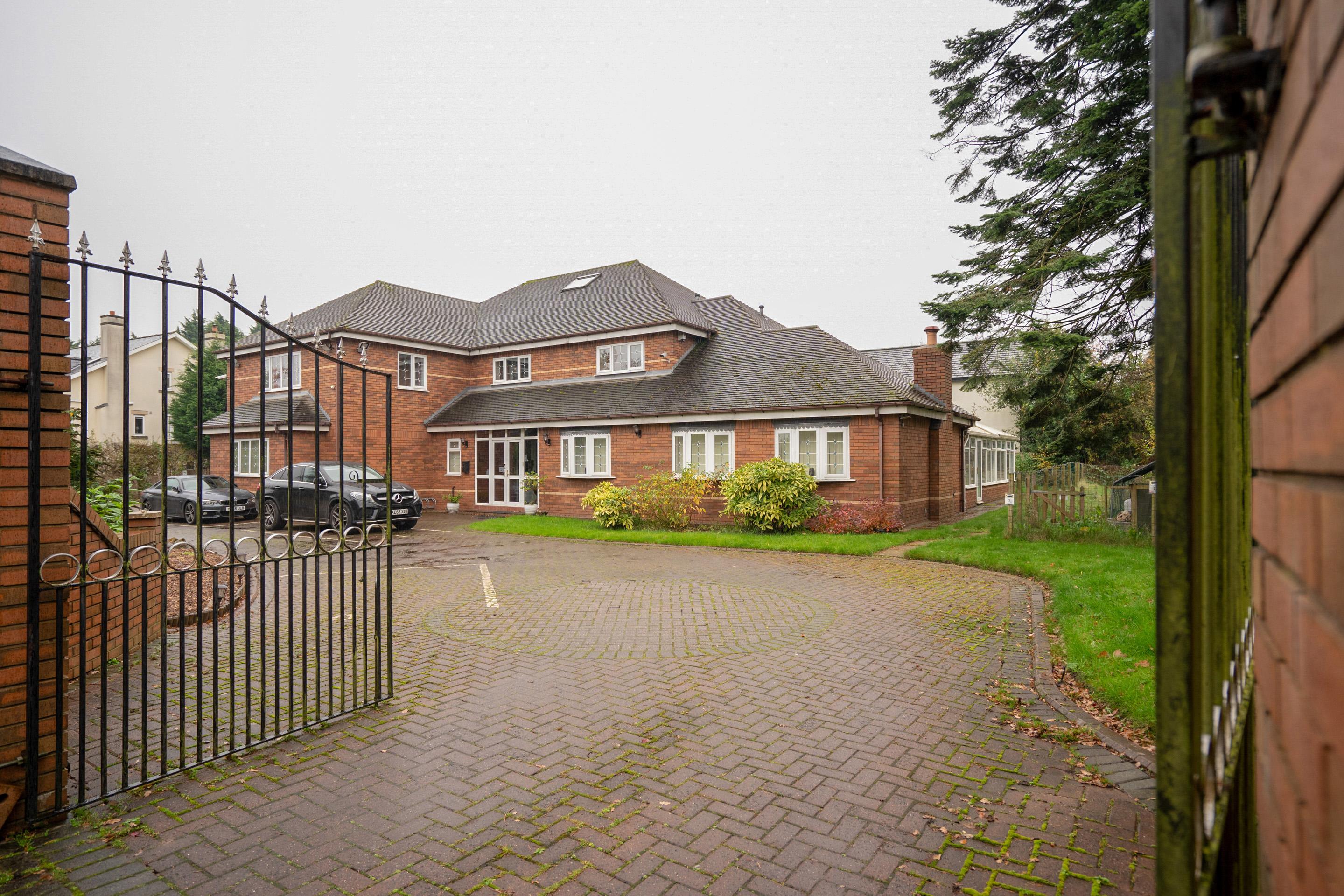Oyo Oakcroft Guest House Manchester Airport Ringway Экстерьер фото